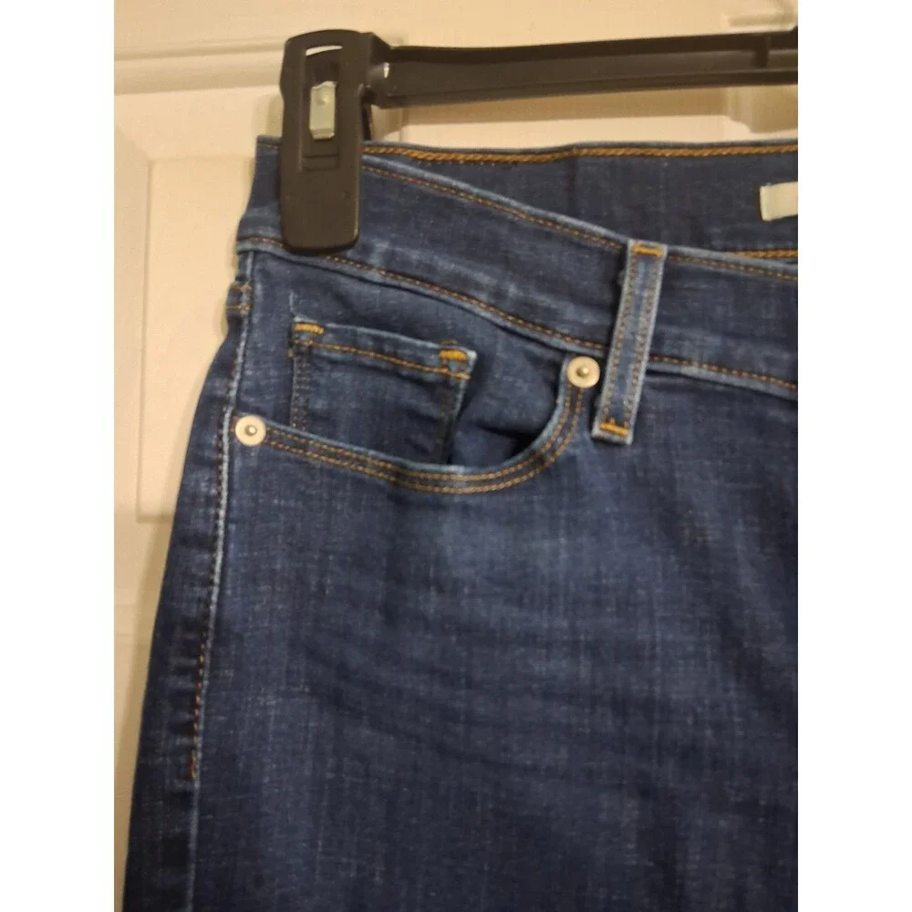 Women's Levi's Classic Straight Jeans Size 6 - Picture 6 of 6